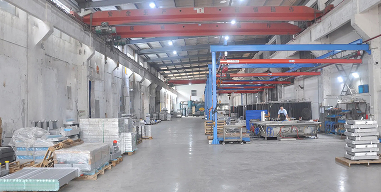 中運(yùn)恒達(dá)兩周年慶